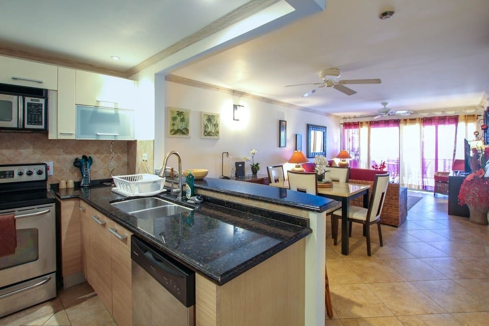 Modern 2-bed Apt Near Beach In St. Lawrence Gap 2 Bedroom Apts by Bluescape