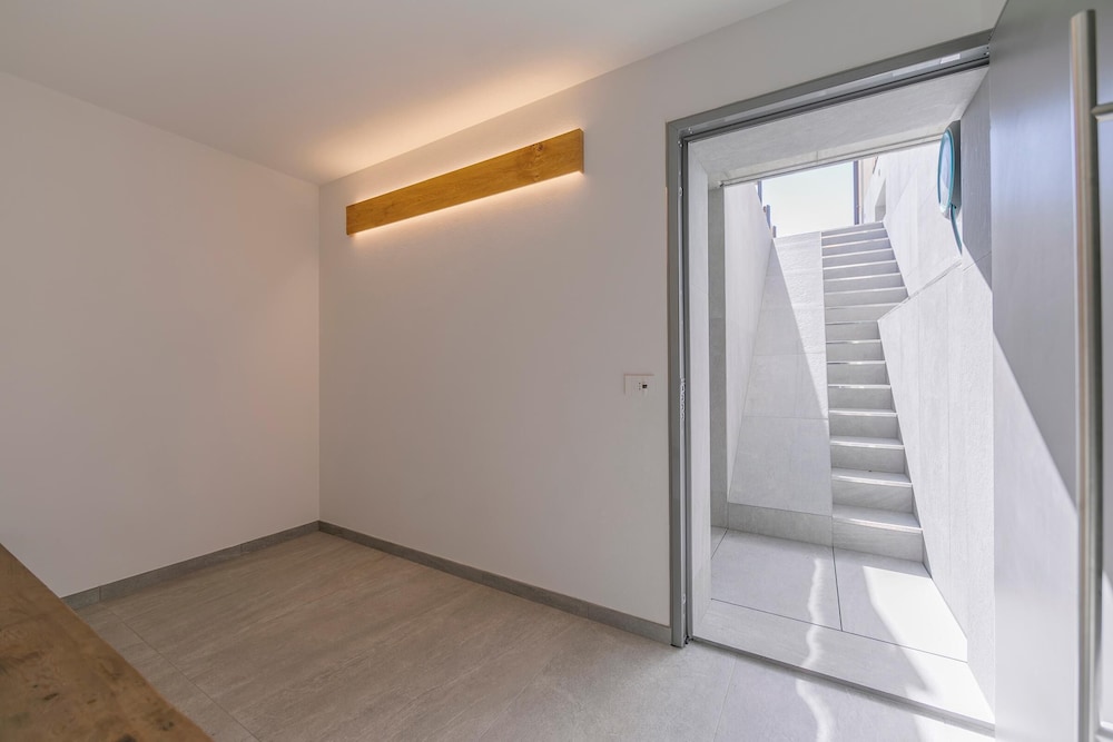Giulia in Livigno With 2 Bedrooms and 2 Bathrooms view 3