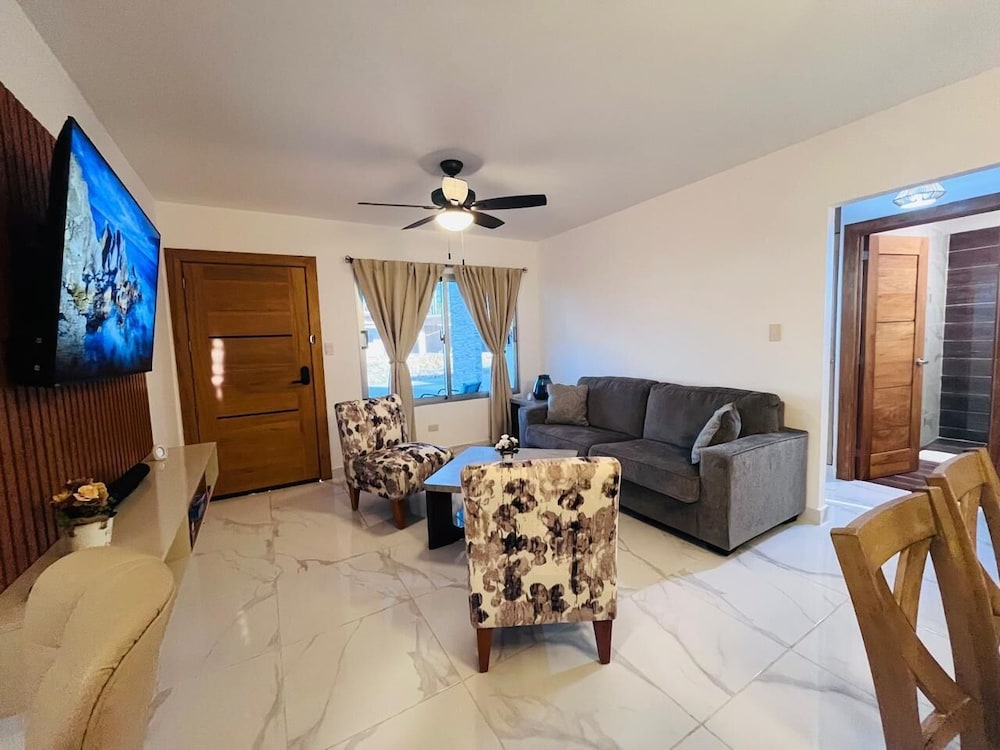4BR 14 pax Twin Villa-Bbq & private pool