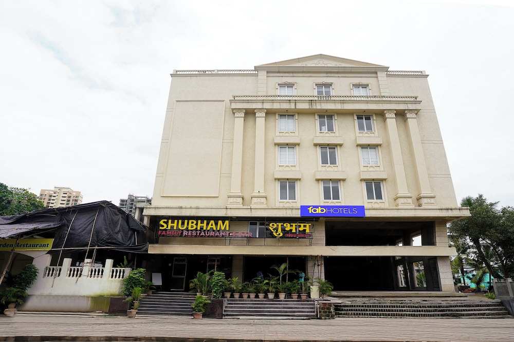 FabHotel Shubham Comforts