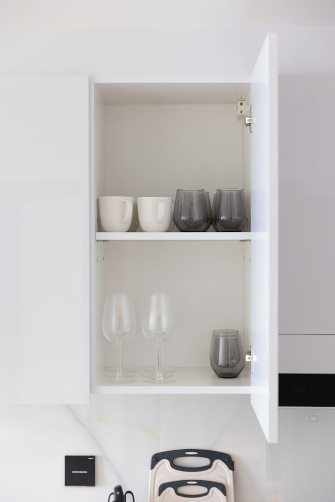 Bright 1BR in Binghatti Corner