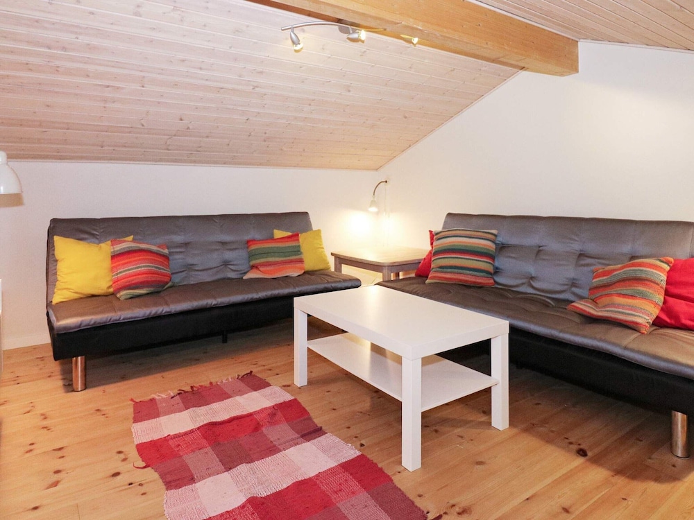 8 Person Holiday Home in Hadsund view 5