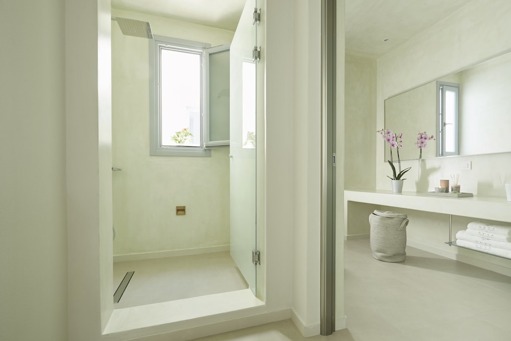 Nova Luxury Suites
