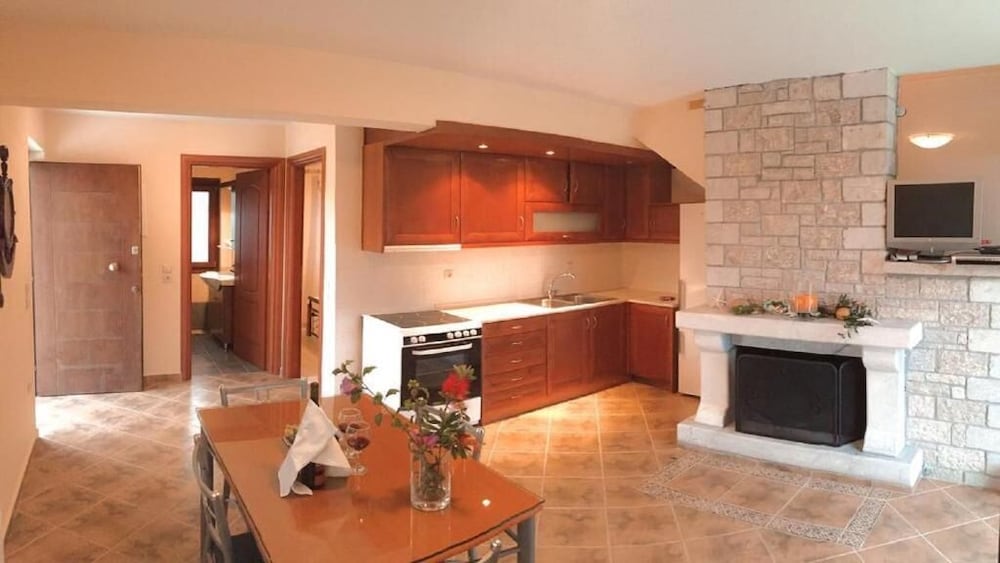 Glyfada Villas 2