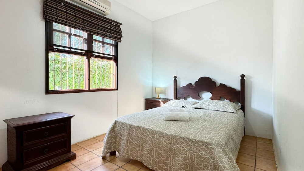 Casa Aconchegante a 100 metros da praia