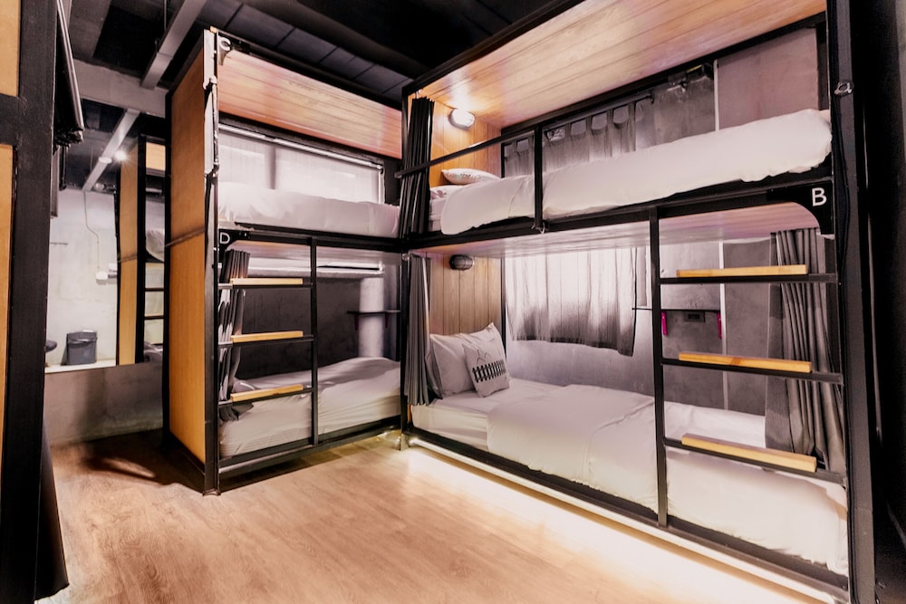 WesTory - Hostel