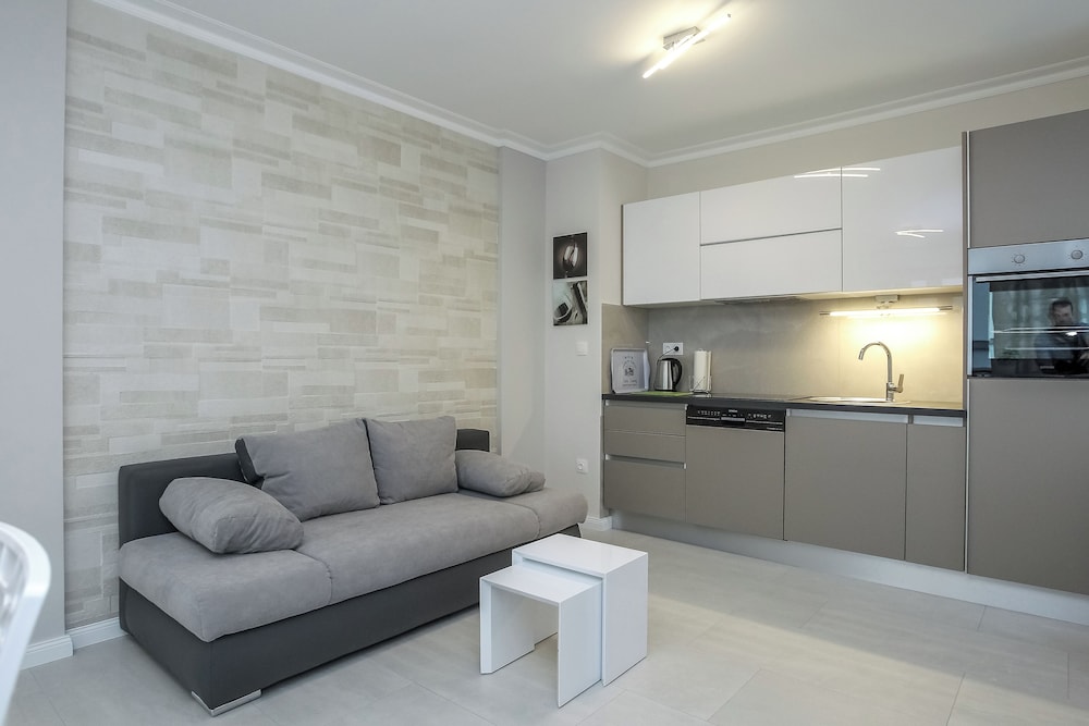 Tomana B Apartments