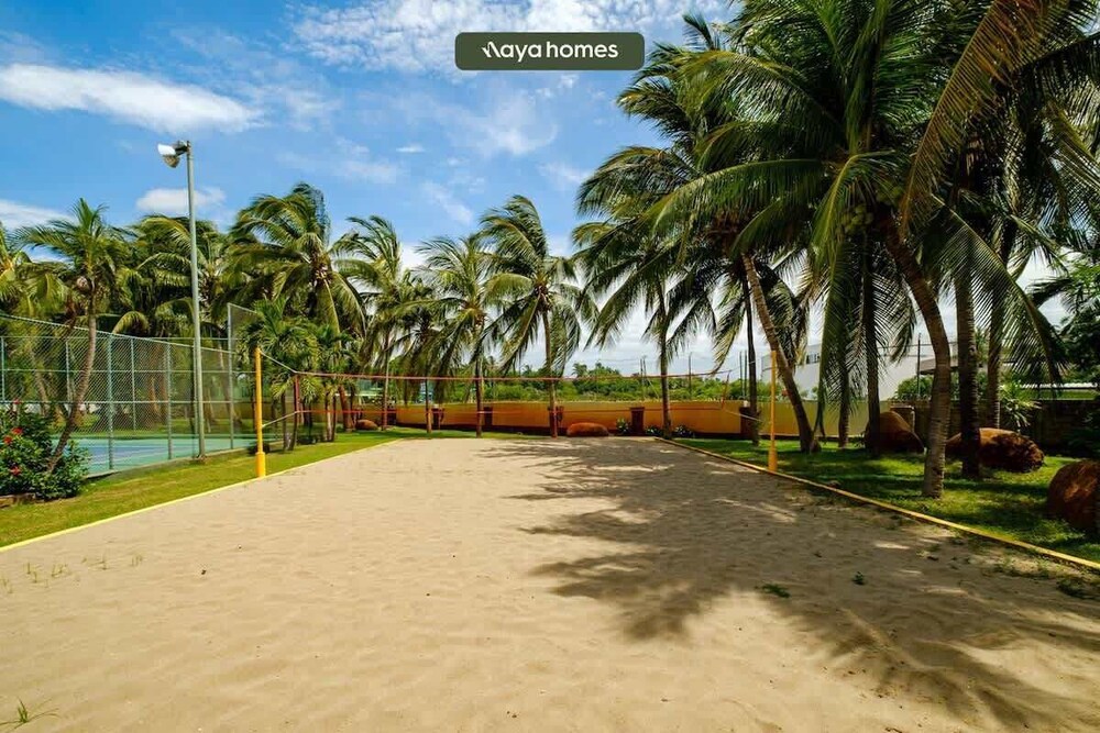 Amazing House -private Pool - Tennis - Paddle Cour