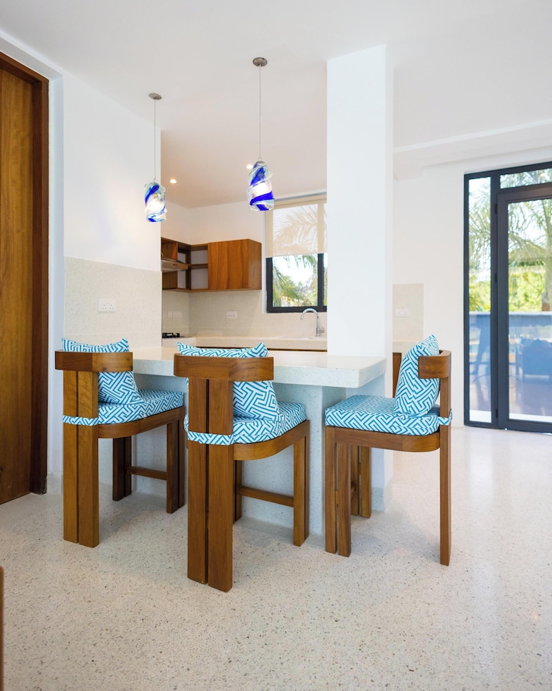 Amkia Villas Diani