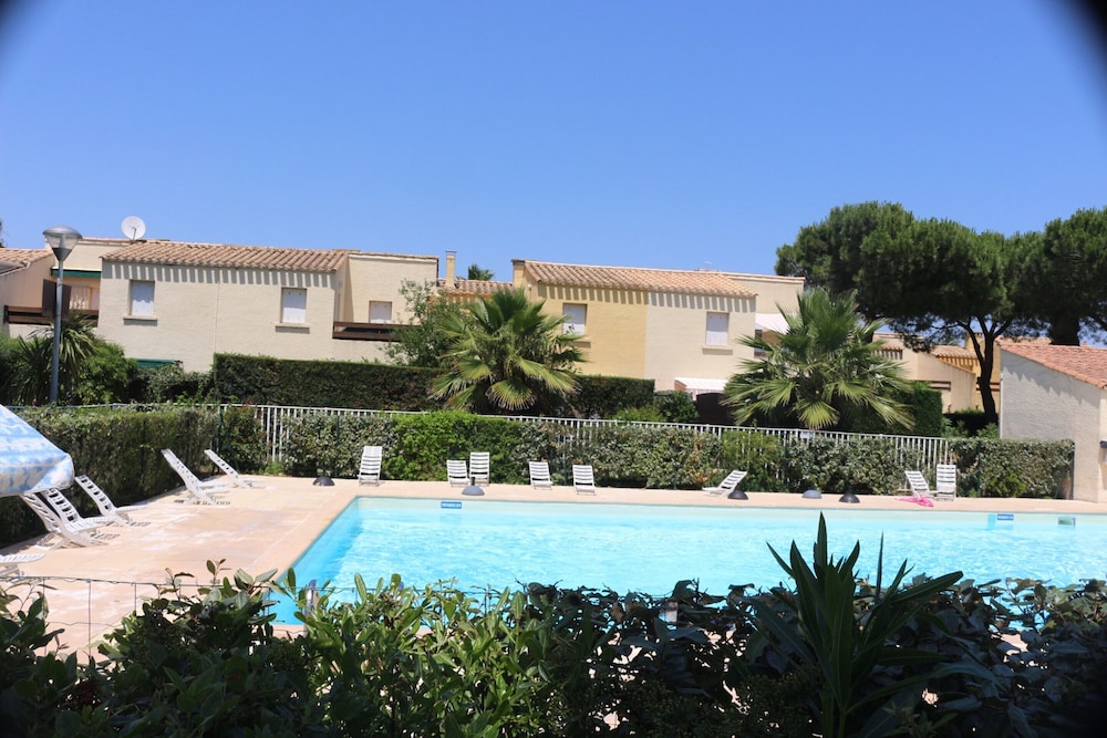 Coastal Comfort in Agde