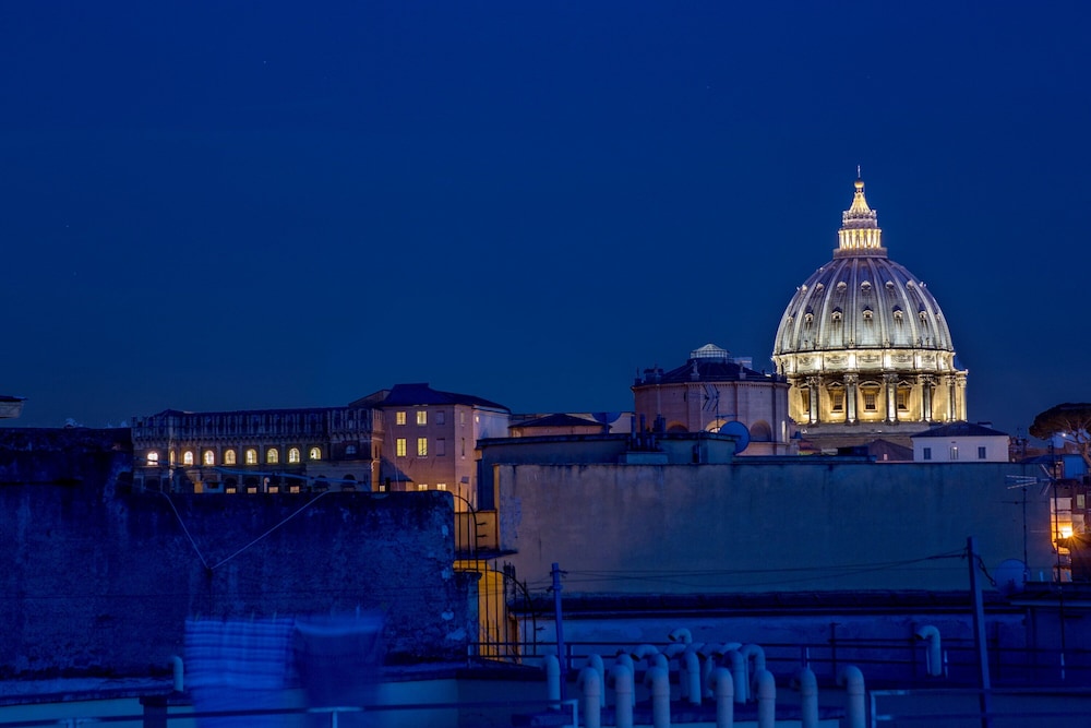 Wonder Vatican Terrace