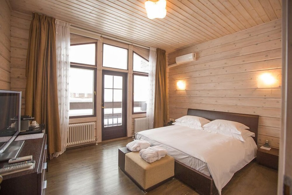 Hotel Complex Tseleevo
