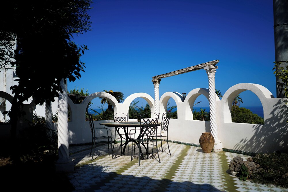 Villa Magiolina