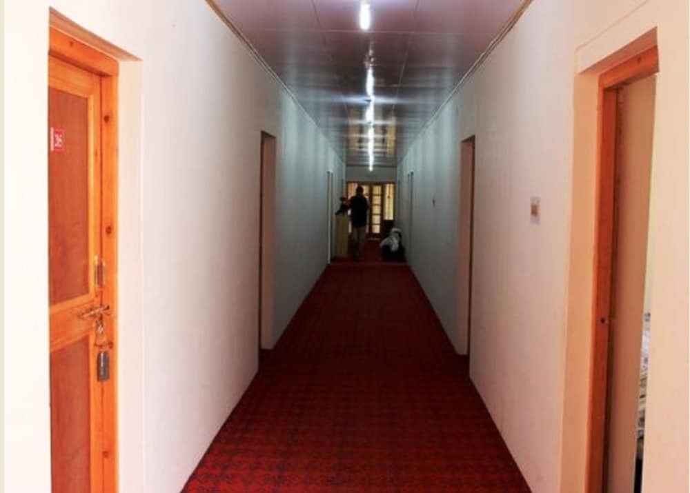 TIH Hotel Mahay Palace