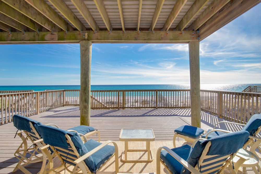 Destiny on the Sand by Avantstay Direct Beach Access Bbq on Large Ocean Facing Patio