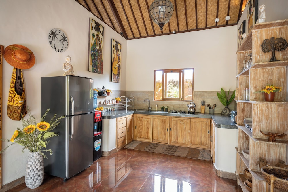 Genie Private Villa by Travellink Bali
