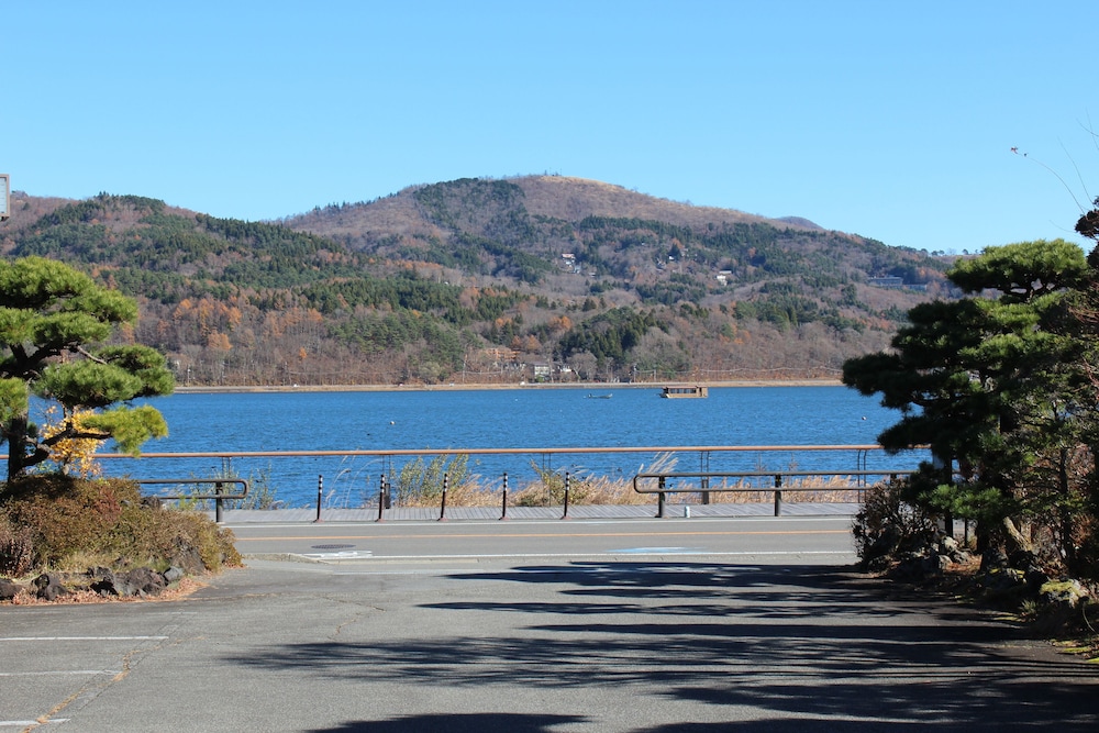 Lakepia Angel Yamanaka Lake
