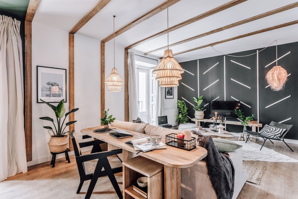 Lunda - 2 Bedrooms in Malasa a