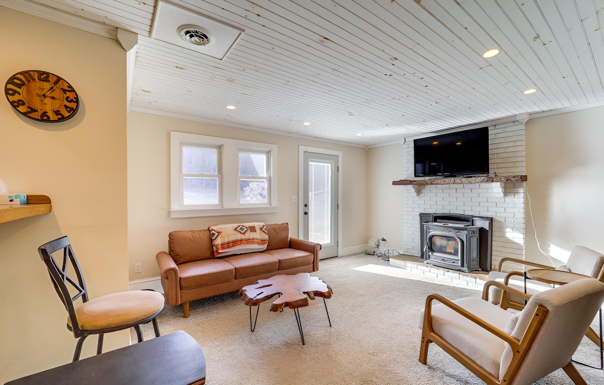 Classic Vilas Home ~ 9 Mi to Downtown Boone