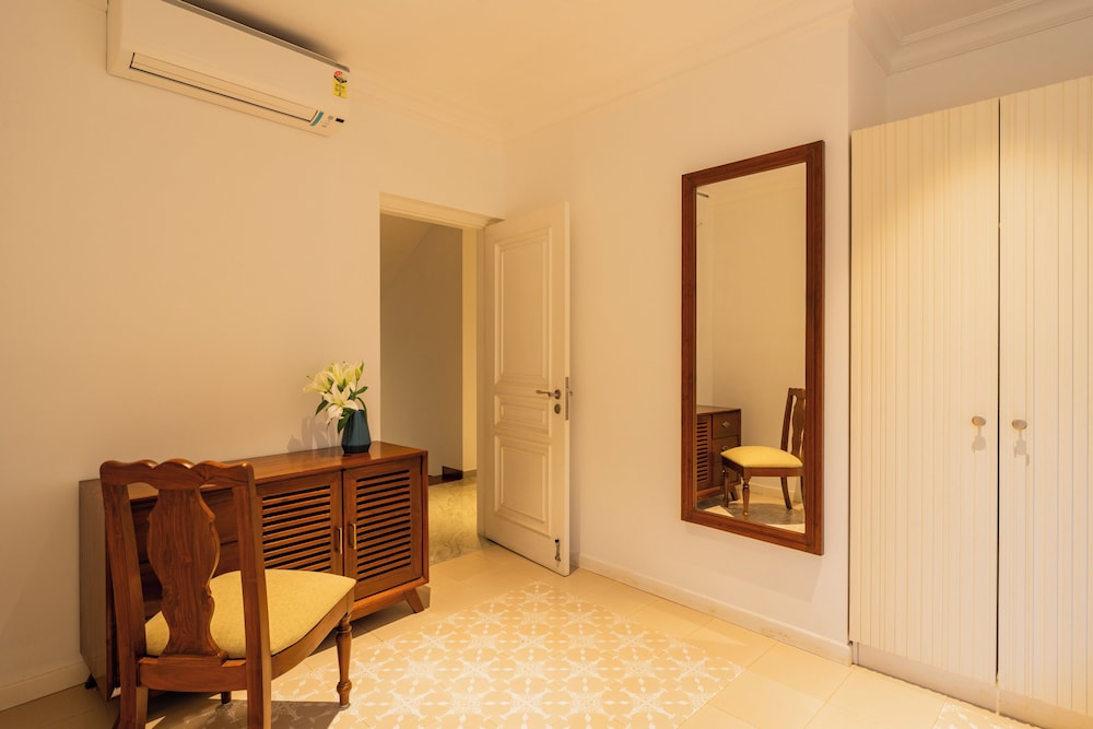 Kensho Daisy 5BHK
