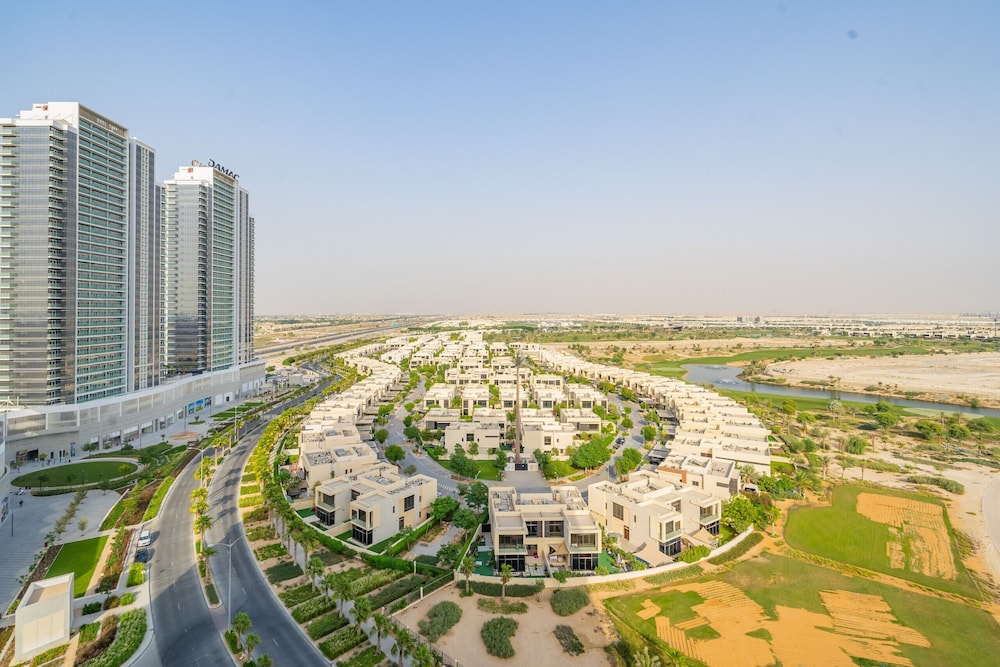 Primestay - Damac Hills - Golf Vita