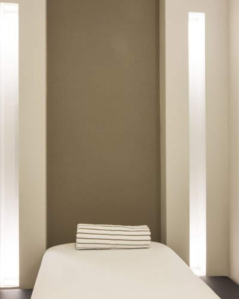 La Residence Blanc Exclusive Beautiful 1 BR in Vila Olimpia