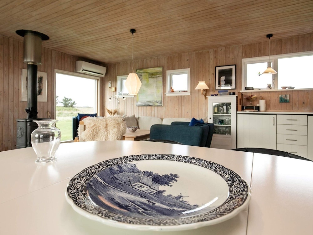 Deluxe Holiday Home in Løkken near Sea view 4