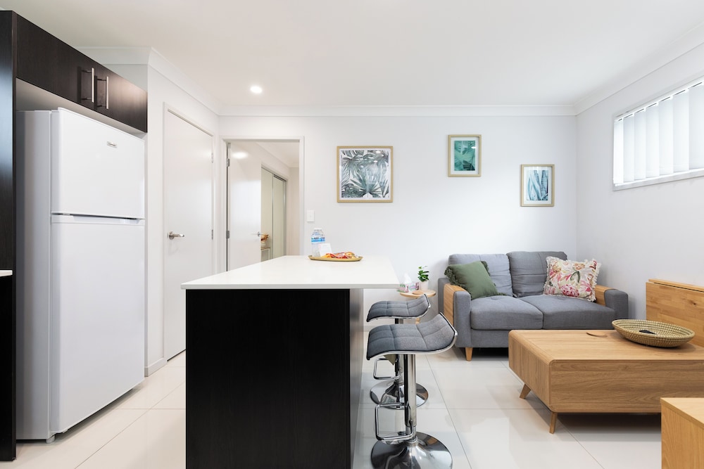 Smart Suites Self Check-in Apartments - 31 Freney