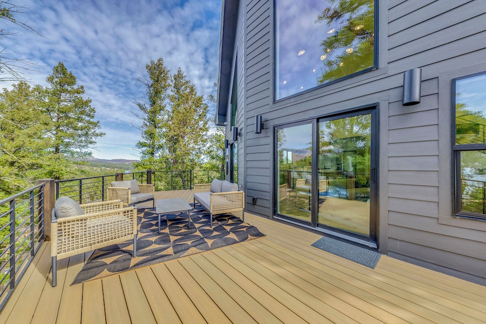 Sierra Blanca Views: New-build Cabin in Ruidoso