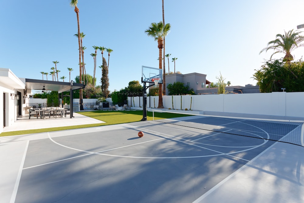 D&G Retreat-resort Style Backyard-north Scottsdale