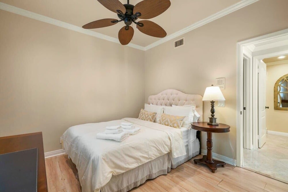 @ Marbella Lane - Captivating Home W/pool