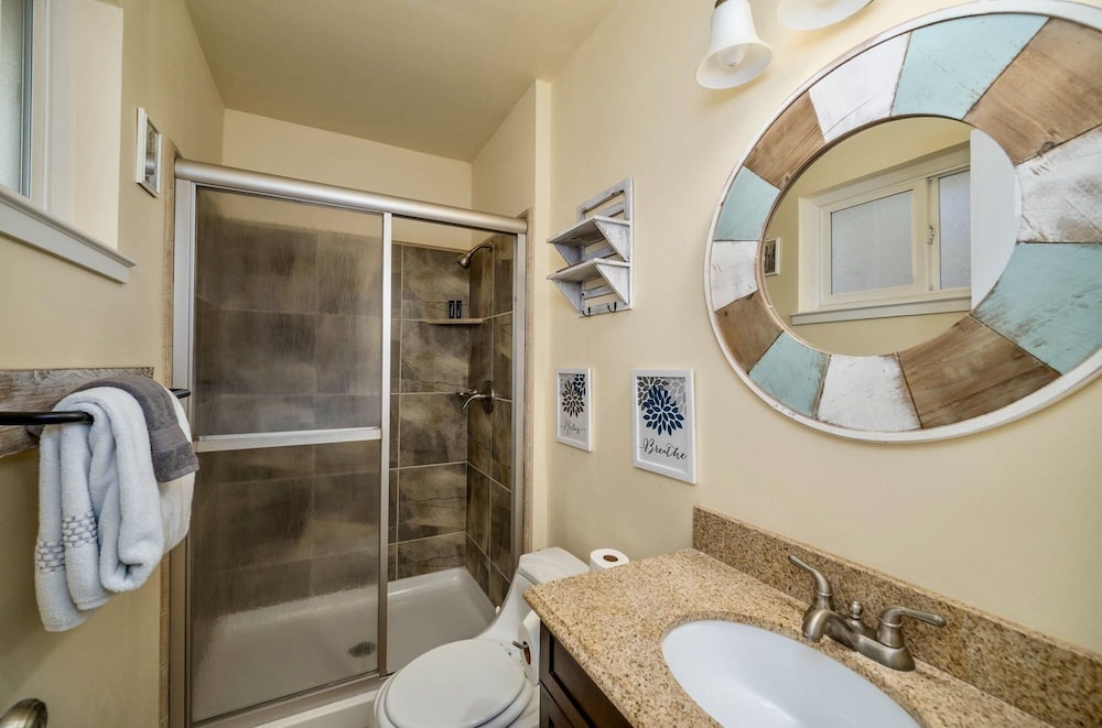 846 Stanford 3 Bedroom Home