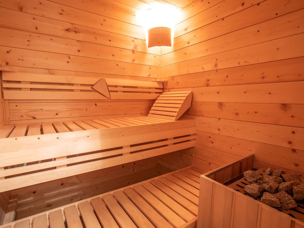 Chalet Hochkrimml With Sauna on the ski Slope