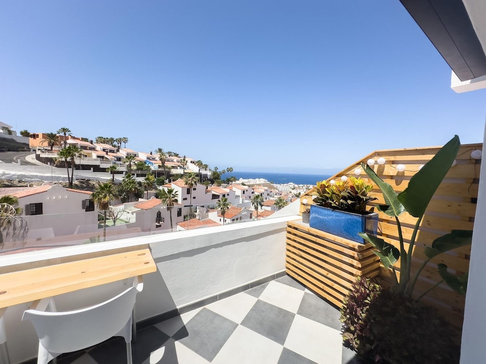 Serenity Ocean View 1BR Holiday Valley Costa Adeje