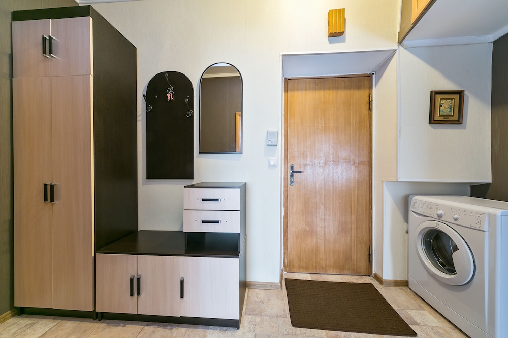 MaxRealty24 Chernyakhovskogo 3