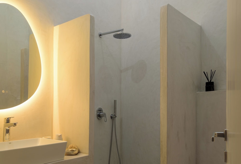 Avan Luxury Villas