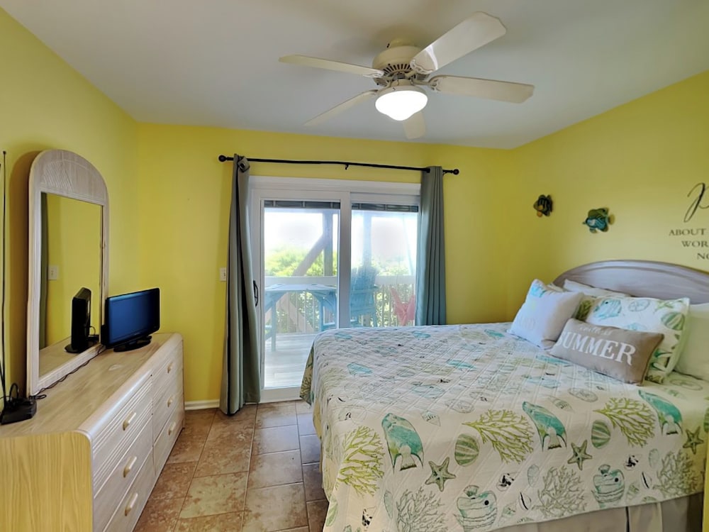 Sunshiny Daze by Topsail Realty