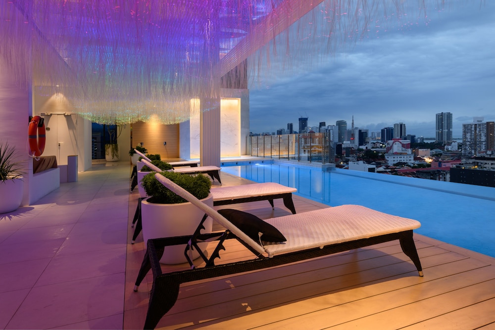 The Granite Luxury Hotel Penang 109