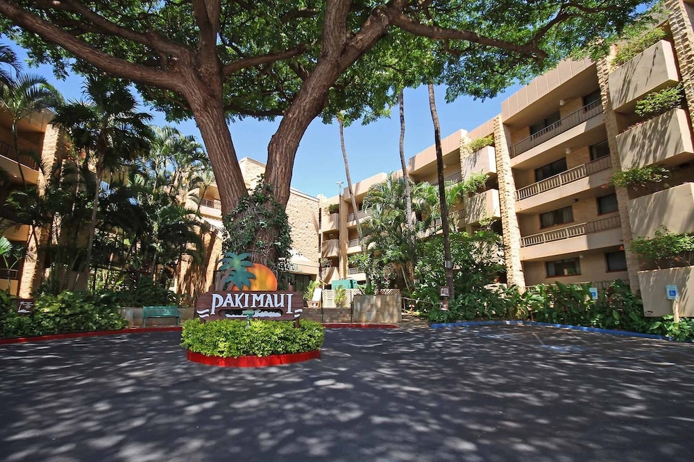 Hotel Paki Maui #118 1 Bedroom Condo by Redawning - Image 1
