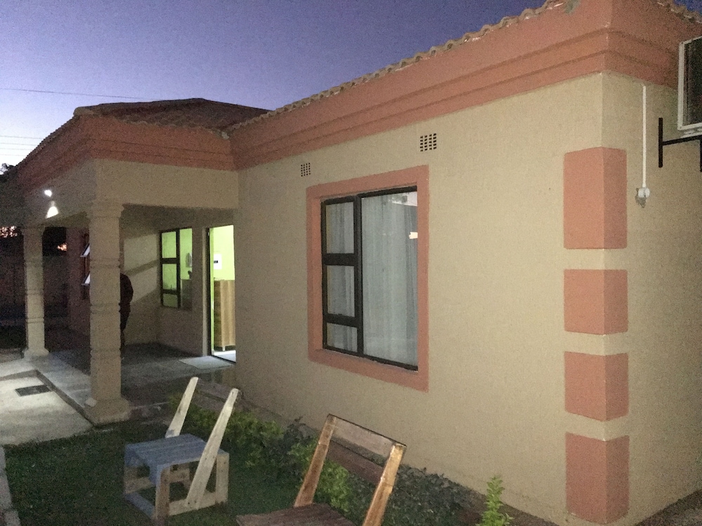 Flower Inn Guest House view 2