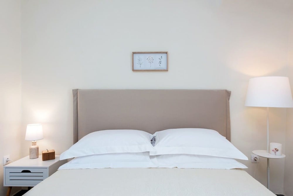 Iliopetra Houses - Corfu Private Pool Retreats