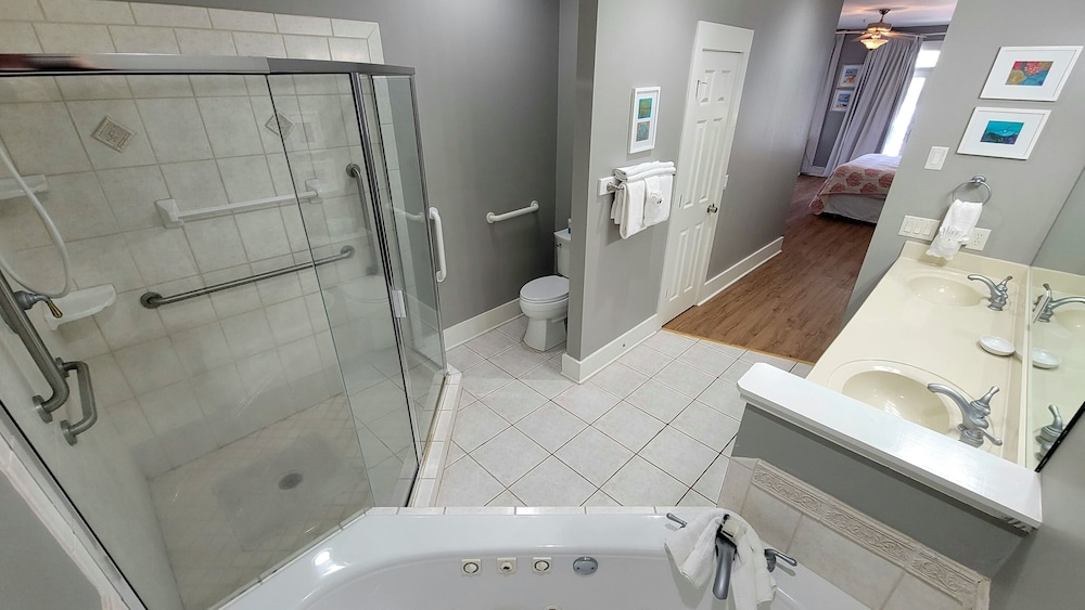 203 Butler Avenue by Tybee Vacation Rentals
