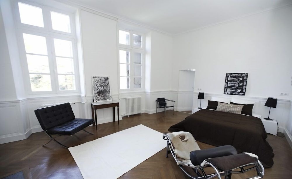 Chateau de Gramazie Chambres d'Hotes - Property Image 35