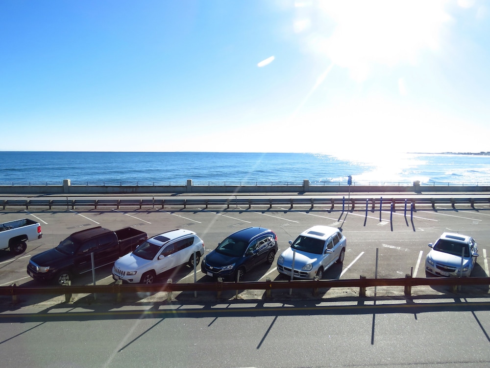 Breakers by the Sea - Property Image 48