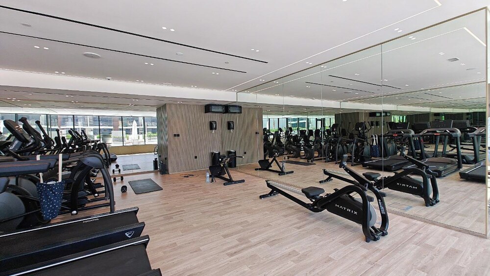 Vogue | Binghatti Corner JVC-7mins Sky Dubai 3 mins Cirle Mall Brand New