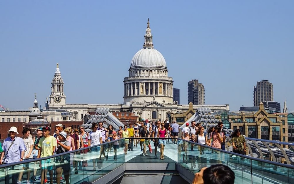 Central London Stay in Vauxhall With Balcony