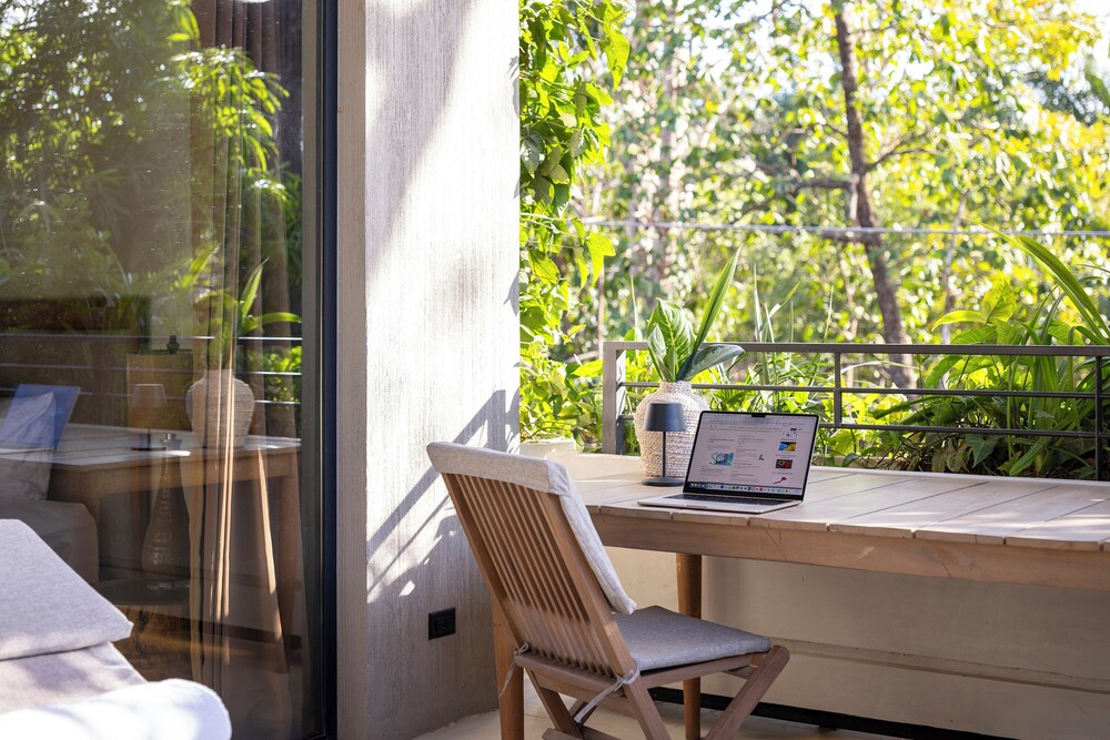QUIN Surf Residence Nosara