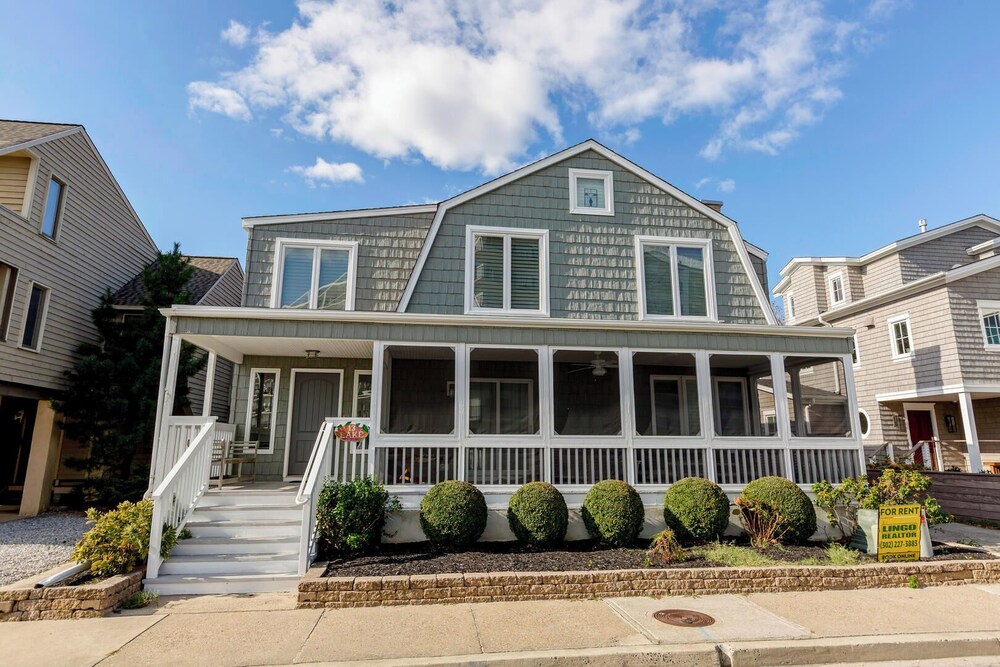 Lake Avenue 13