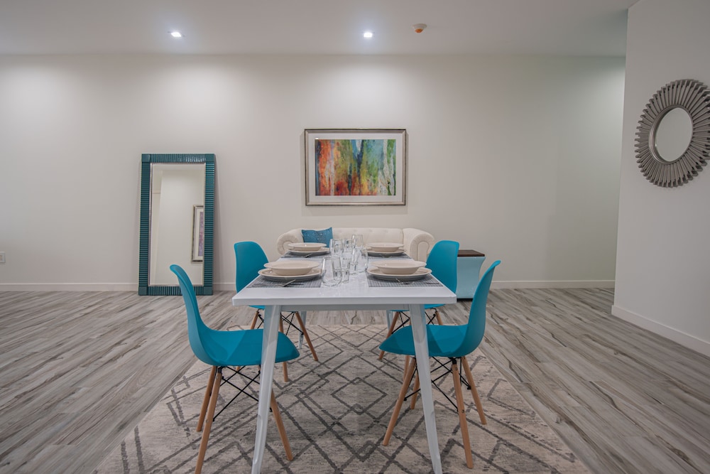 The Cove - Condo Hotel - Perfect Location