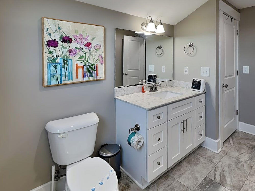 Next to Sea Gallery by Topsail Realty